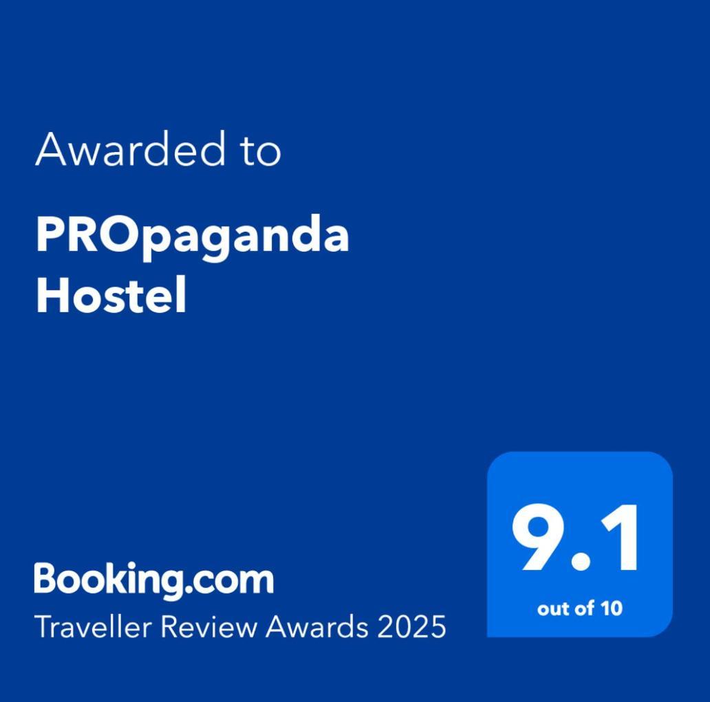Propaganda Hostel 帕干岛 外观 照片